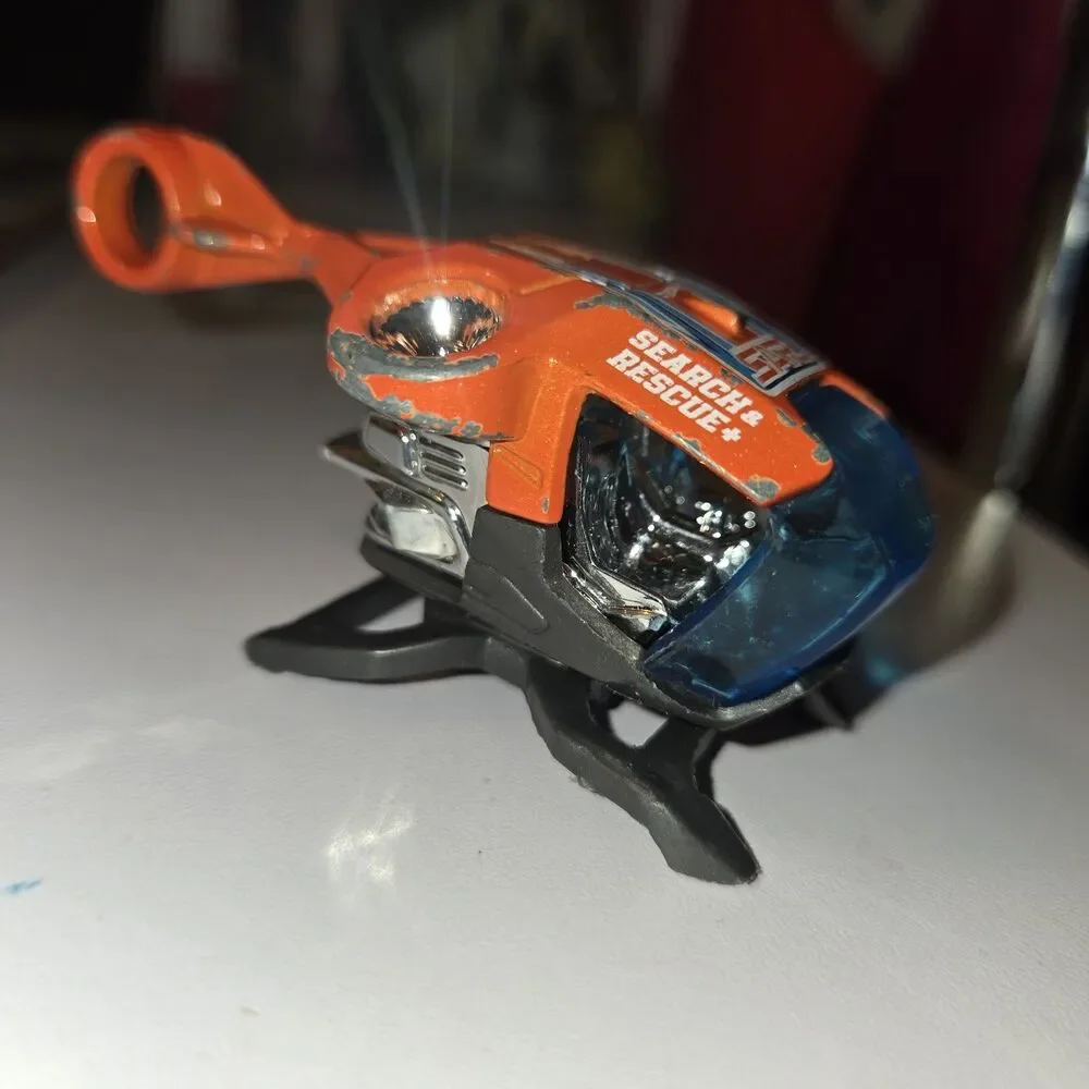 2016 Hot Wheels Ski Fi Search & Rescue Helicopter Orange 1:64 DIECAST Toy Car